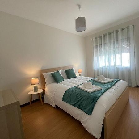 B Apartamentos Castelo فيانا دو كاستيلو المظهر الخارجي الصورة