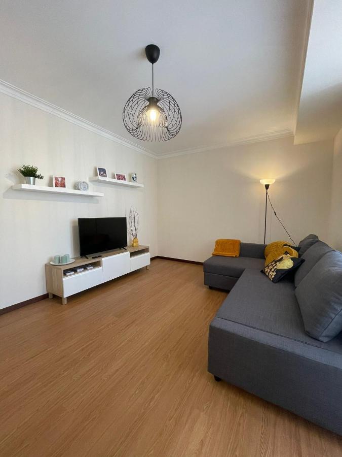 B Apartamentos Castelo فيانا دو كاستيلو المظهر الخارجي الصورة