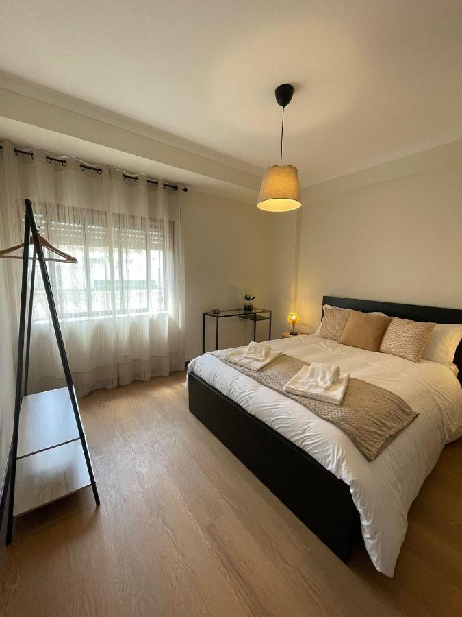 B Apartamentos Castelo فيانا دو كاستيلو المظهر الخارجي الصورة